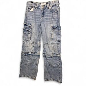 Garage size 28" or size 7 blue denim cargo jeans with pockets